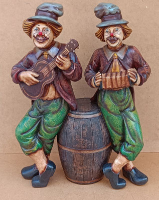 Pareja ade payasos músicos resina. Ref R0025DEP. 60x45x20