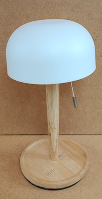 Lámpara de mesa 3 modos de luz. Recargable mediante  USB. Ref LA21. 27x14