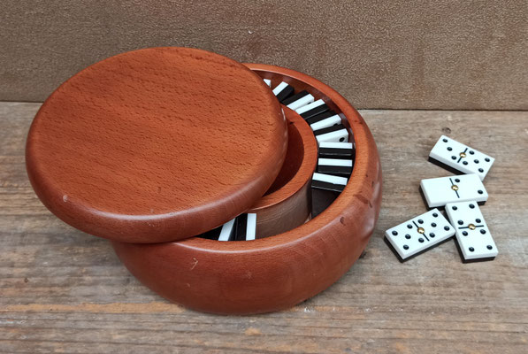 Dominó en caja madera. Ref 33142097. 7x18