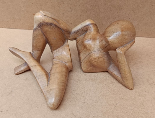 Figura hombre madera. Ref AMD01009. 13x26x17