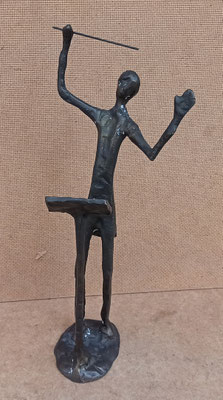 Figura director orquesta bronce. Ref RC181. 28x11x7
