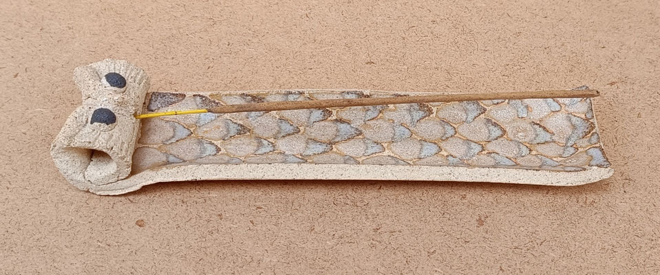 Quemador de incienso búho cerámica. Ref PB. 22x5x3