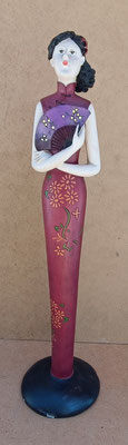 Figura femenina resina. Ref 36062. 35x9