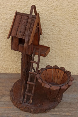Macetero madera. Origen Tailandia. 