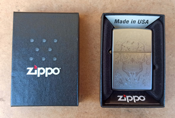 Mechero Zippo Skull cromado. Ref 31166