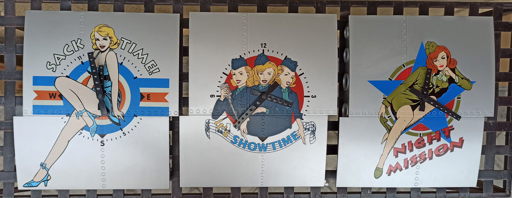 Relojes Pin Up IIWW plástico. Ref 733534- 30x25