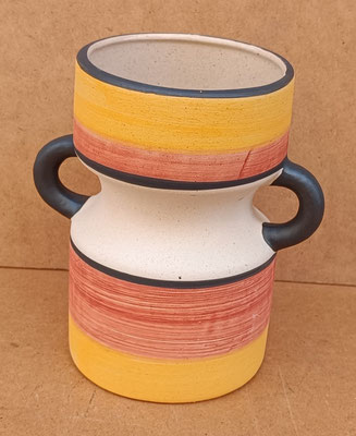 Jarrón cerámica. Ref 29972. 16x15x10,50
