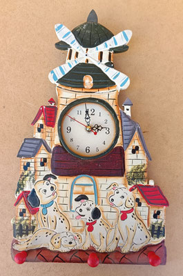 Reloj perchero madera. Ref 2282. 41x25x5