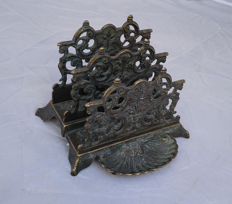 Cartero bronce. Ref 390. 13x16x14