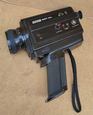 Super 8 vintage Chinon 407XL. 23x21x7