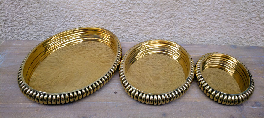 Bandeja metal. Ref 50013. Grande 36x29x4,5. Mediana 28x24x3,5. Pequeña 21x7x3,5