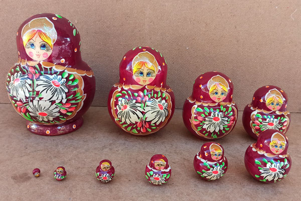 Matrioska 10 figuras. Ref PRAG. 16X10