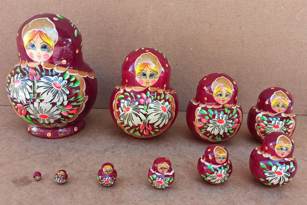 Matrioska 10 figuras. Ref PRAG. 16X10