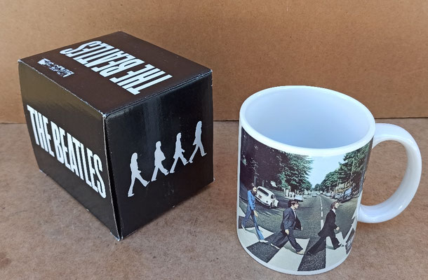 Taza Beatles. Ref 3152