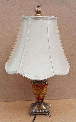 Lámpara de mesa resina. Ref 361552CHL. 57x28. Pareja disponible