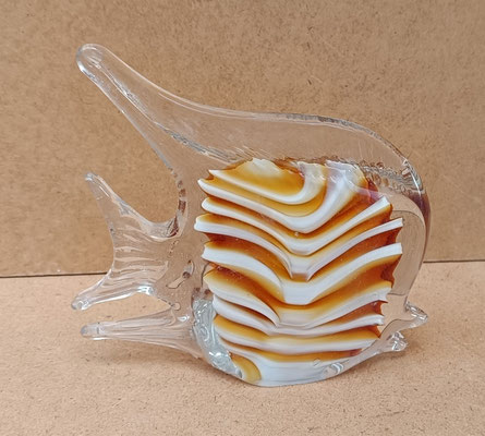 Pez cristal. Ref 38403. 14x17x4,5