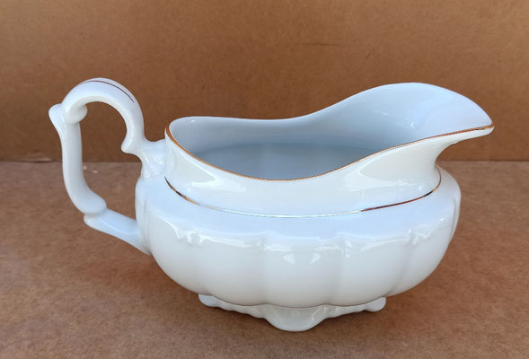 Salsera porcelana Babaria. 11x19x11