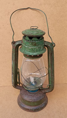 Farol minero envejecido. Ref 28320. 33x17x15