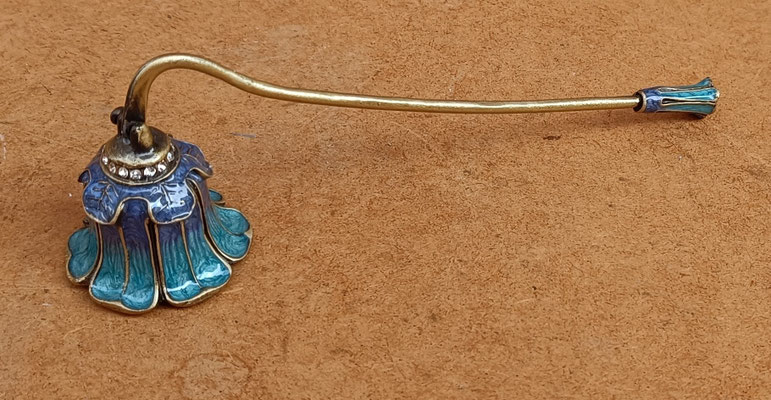 Apagavelas metal estañado. Ref 31242. 17x6x4,50