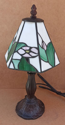 Lámpara Tiffany. 35x17