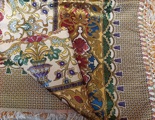 Colcha textiles Malvehy. 74% rayón 26% fibrana. 250x220. 2 unidades disponibles