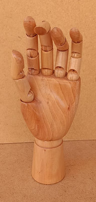 Mano articulada madera. Ref 4072. 30x8x5