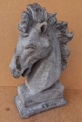 Cabeza de caballo cemento. Ref 931288. 40x12x18