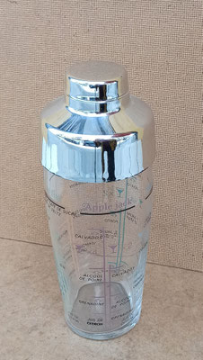 Coctelera cristal Arcoroc con recetario. Ref 3588