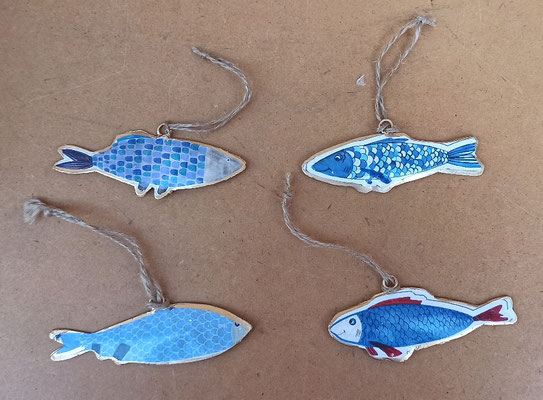 Peces colgar metal. Ref 28124. 10x3,5