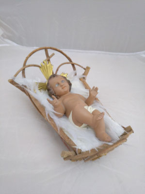 Niño Jesús resina en cuna. 30x20x10