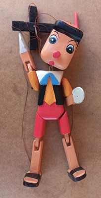 Marioneta Pinocho madera. Ref 8403006. 40x9
