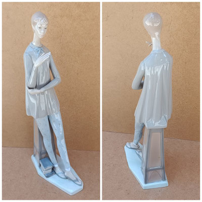 Figura porcelana Rosal (antiguo Lladro). 40x15x8