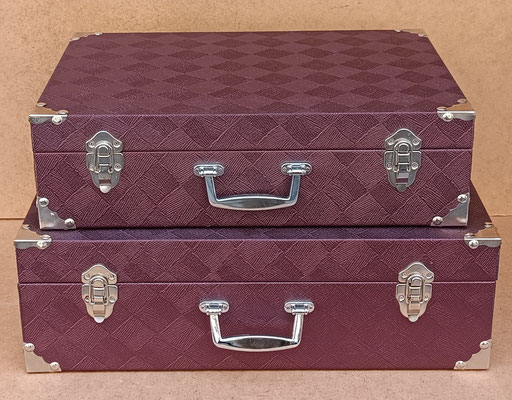 Maleta burdeos. Ref 294006. Grande 52x40x17. Pequeña 47x33x14. 