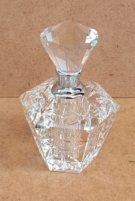 Frasco perfume cristal. Ref 31588. 13x5,50x5,50