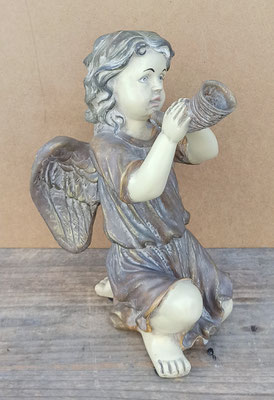 Ángel resina. Ref 10311. 26x11x20