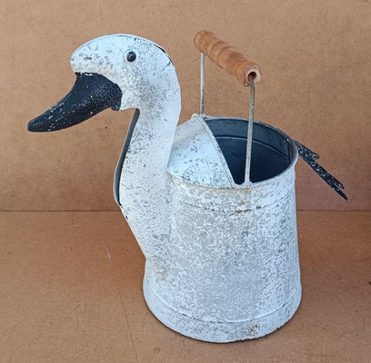 Regadera decorativa pato zinc. Ref 6Y3555. 31x27x26