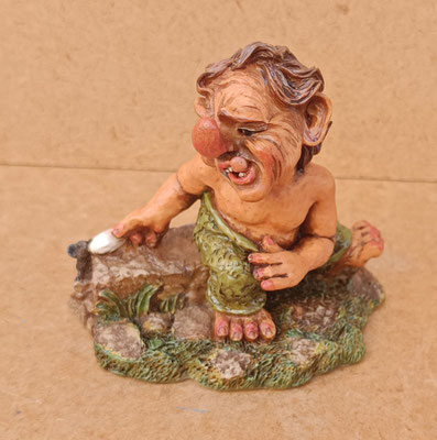 Troll resina. 7x8x5