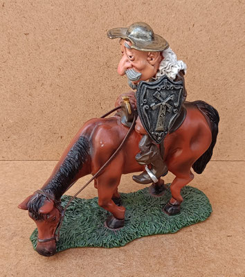 Quijote a caballo resina. Ref 36096. 18x17x8