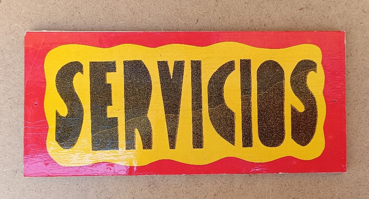 Placa servicos madera. 29x13