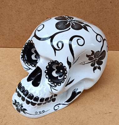 Calavera Katrina mejicana resina. Ref 9758119. 18x11x10