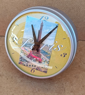 Reloj despertador París con imán. Ref 31906 11,5x11,5x4