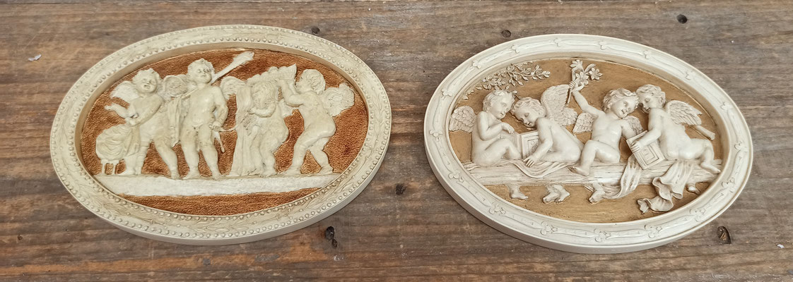 Placa ángel relieve resina. Ref 9850/006. 20x14,5x2