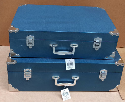 Maleta. Ref 294013. Pequeña 47x33x14. Grande 52x40x17 no disponible 