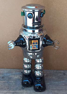 Robot cromado. Ref MS640. 25 cms.