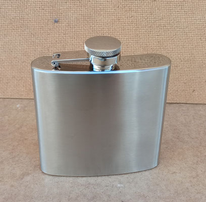 Petaca cromada. Ref 41337. 6 onzas