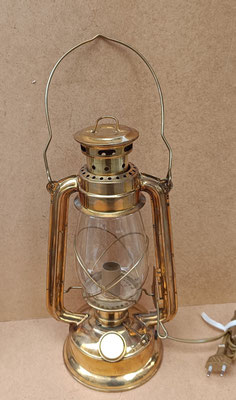 Farol metal eléctrico. Ref 20117L. 32x18x14
