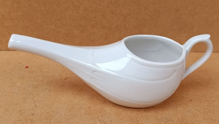 Vaso pistero porcelana antiguo (finales siglo XIX principios siglo XX). Ref DSP016. 7X19X6