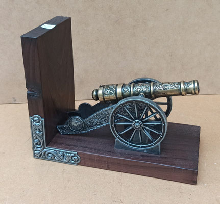 Sujetalibros madera y metal. Ref 1371