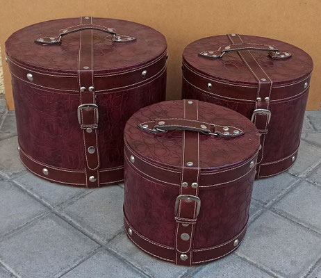 Sombrereras. Ref 5620. Grande 27x34 (No disponible). Mediana 24x29. Pequeña 20x24