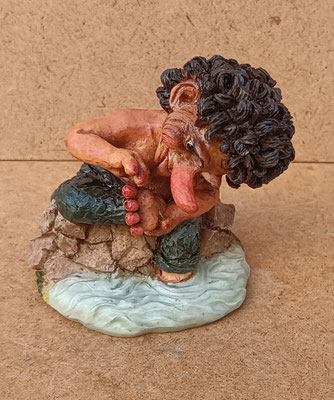 Troll resina. 8x7x6